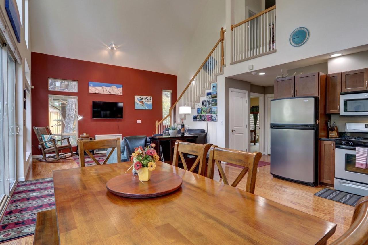 Hanging Glacier Chalet Girdwood Εξωτερικό φωτογραφία